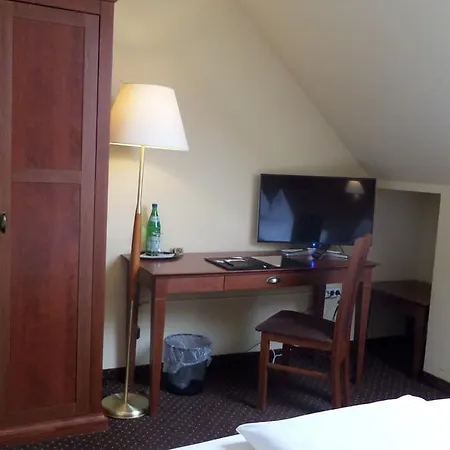 City Hotel Hotel 3*
